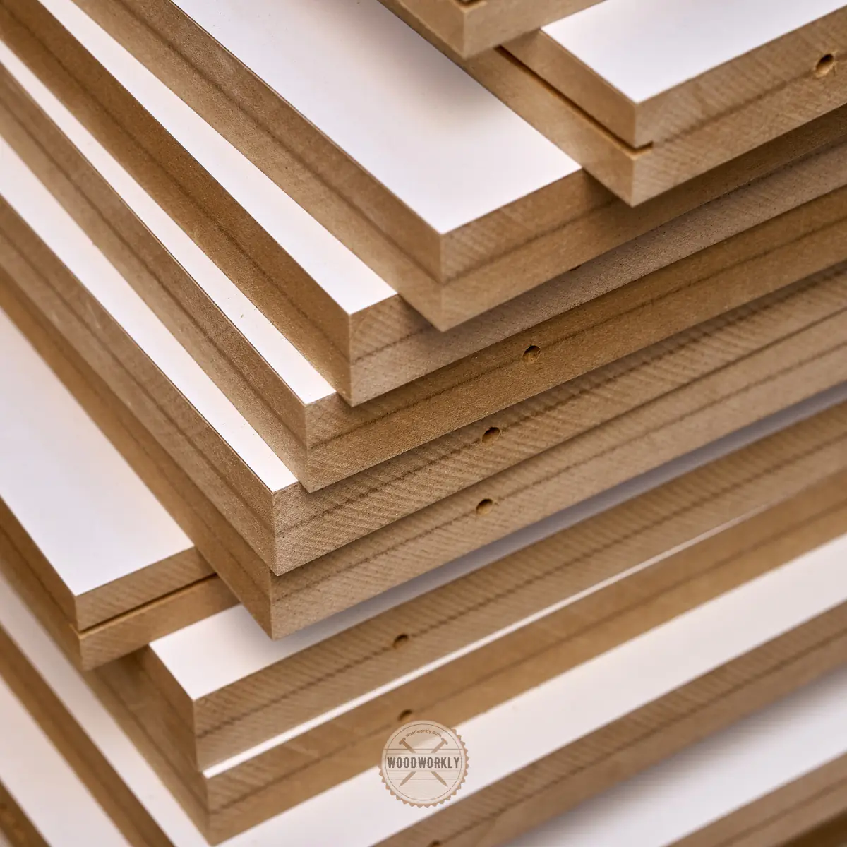MDF boards with straight cut with no chipping